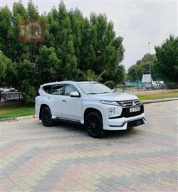 میتسوبیشی پاجیرۆ سپۆرت